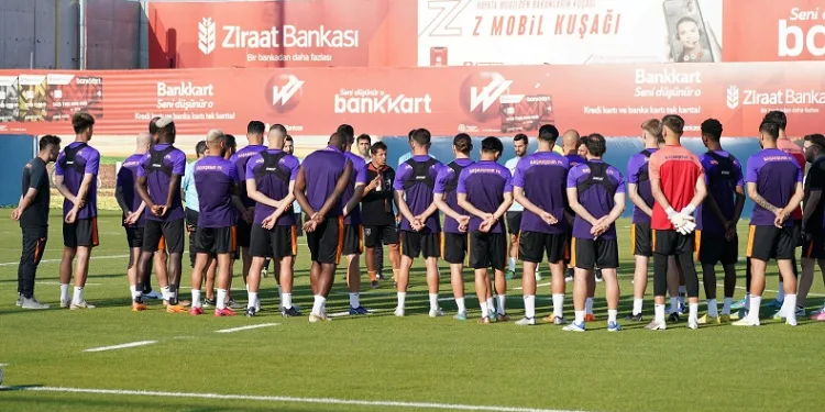 İstanbul Başakşehir sezonu açtı