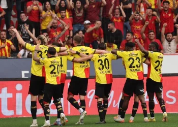 Göztepe – Southampton maçı 20.15’e alındı