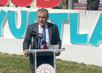 Bakan Osman Aşkın Bak, ‘Seyahatsever’ projesinin 10 Temmuz’da başlayacağını duyurdu