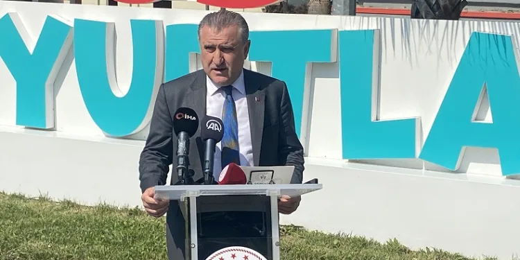 Bakan Osman Aşkın Bak, ‘Seyahatsever’ projesinin 10 Temmuz’da başlayacağını duyurdu