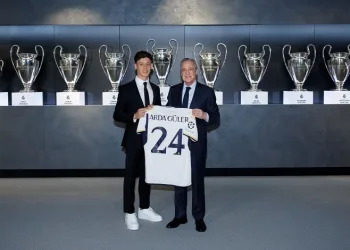 Arda Güler, Real Madrid’e resmi imzayı attı
