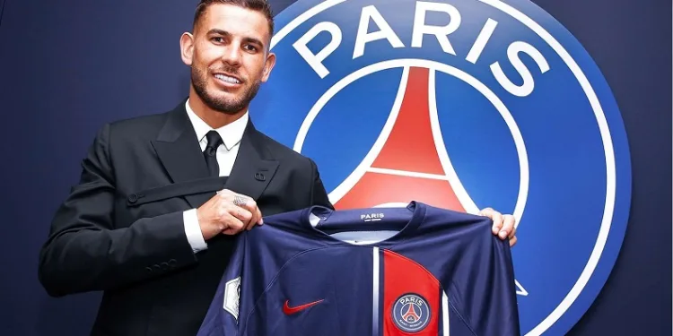 Paris Saint-Germain, Lucas Hernandez’i 5 yıllığına kadrosuna kattı
