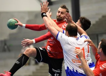 Sakarya Büyükşehir Hentbol Takımı Alman oyun kurucu Huesmann’ı transfer etti