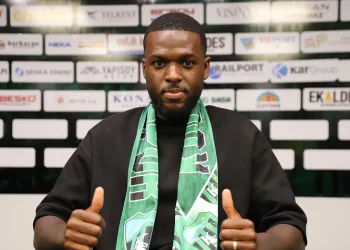 Kouakou resmen Kocaelispor’da