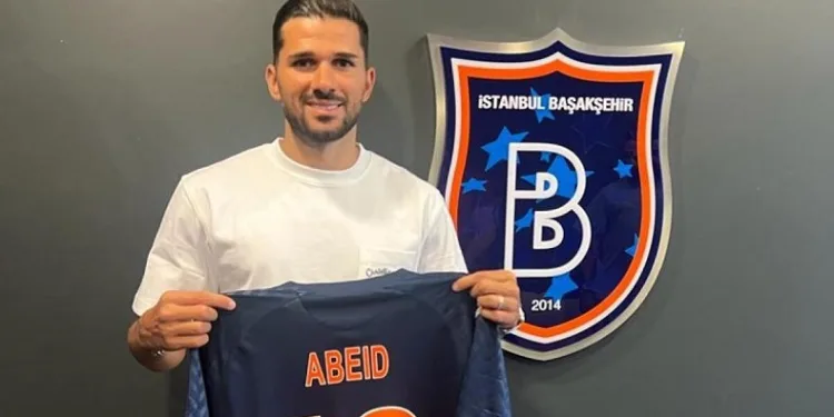 Başakşehir, Cezayirli orta saha oyuncusunu kadrosuna kattı
