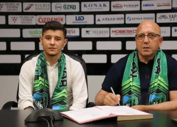 Kocaelispor sağ kanadını Fatih Bektaş ile güçlendirdi