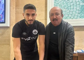 Bucaspor 1928 ile yollarını ayıran Hasan Çelik, Aliağa FK’ya transfer oldu