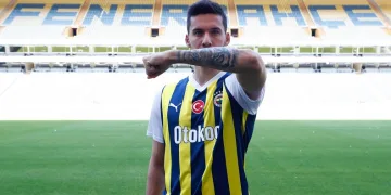 Umut Nayir, resmen Fenerbahçe’de