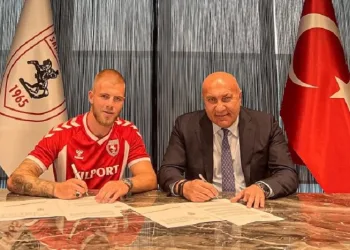 Samsunspor, Rick Van Drongelen’i kadrosuna kattı