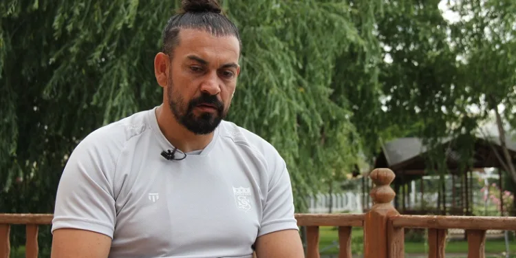DG Sivasspor Teknik Direktörü Servet Çetin: “Transferde çok zorlanıyoruz”