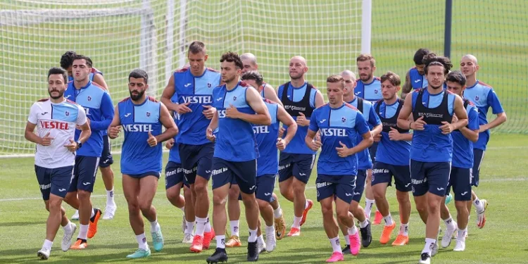 Trabzonspor, hazırlıklarına devam etti