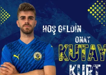 Menemen FK, Onay Kutay Kurt’u kadrosuna kattı