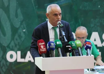 Bursaspor’da görev dağılımı yapıldı