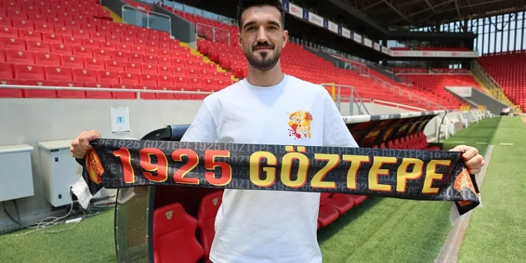 Kubilay Kanatsızkuş, resmen Göztepe’de