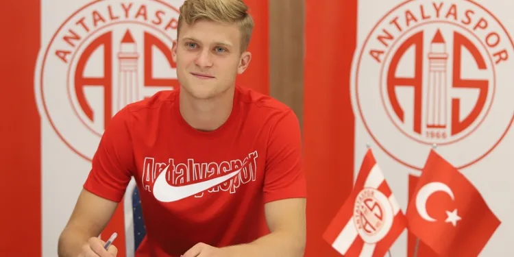 Jakub Kaluzinski Antalyaspor’da