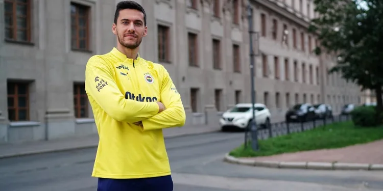Fenerbahçe’li futbolcu Umut Nayir hedeflerini açıkladı