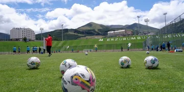 Palandöken, futbol takımlarının gözde kamp merkezi oldu