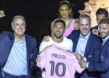 Inter Miami, Messi ve Busquets için imza töreni düzenledi