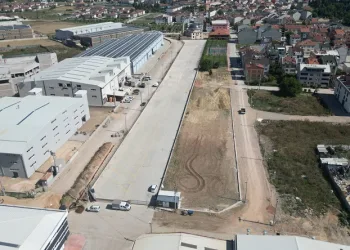 Bursa’da tır parkı hizmete girdi