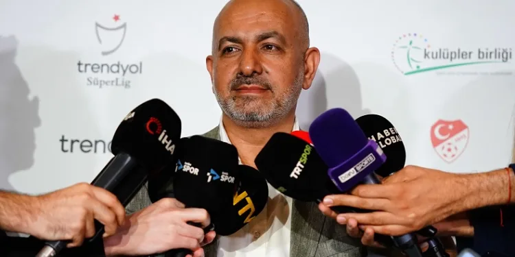 Kayserispor Başkanı Ali Çamlı: “Kayserispor olarak lige renk katan bir kulübüz”