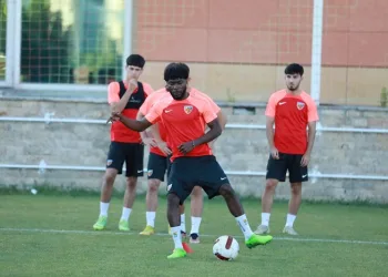 Joseph Attamah Kayserispor kampına katıldı