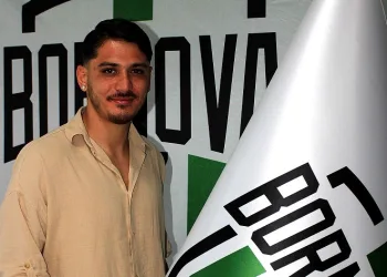 Bornova FK, iki takviye daha gerçekleştirdi