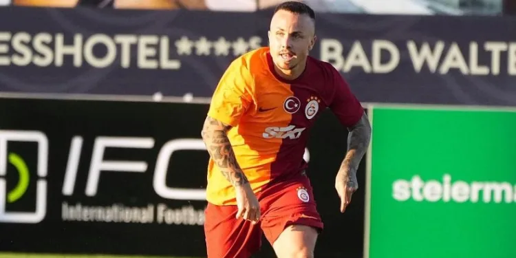 Yabancı futbolcuların bonservisleri ve maaşları kulüpleri mali açıdan zorluyor