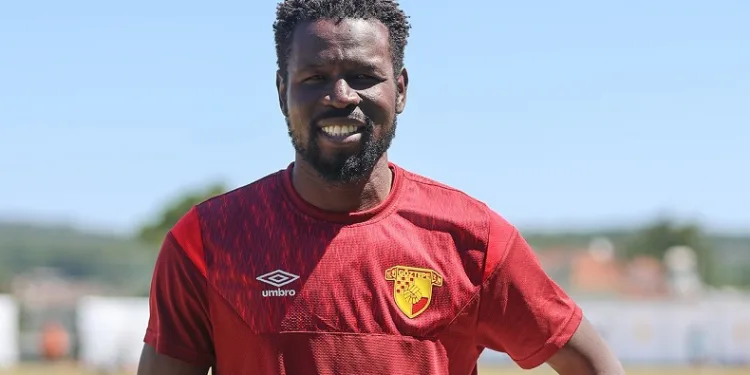 Göztepe’de Mame Diouf, ilk antrenmanına çıktı