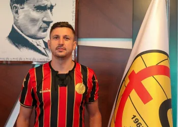 Eskişehirspor’a tecrübeli orta saha