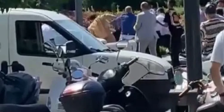 İtalyan şef Danilo Zanna restoranı önünde darp edildi