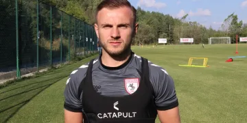 Samsunsporlu futbolcu Celil Yüksel: “Rekabet başarının en büyük anahtarı”