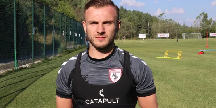 Samsunsporlu futbolcu Celil Yüksel: “Rekabet başarının en büyük anahtarı”