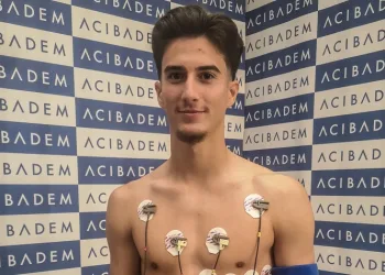 Trabzonspor, B. Dortmund’dan Göktan Gürpüz’ü transfer etti