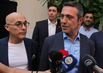 Fenerbahçe Başkanı Ali Koç’tan transfer açıklaması