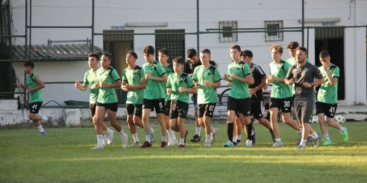 Denizlispor U16 takımı yeni sezona merhaba dedi
