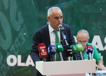Bursaspor’da lisans açıklama krizi