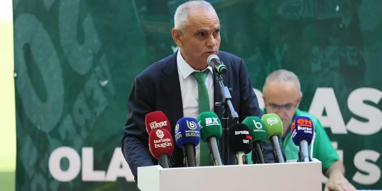 Bursaspor’da lisans açıklama krizi