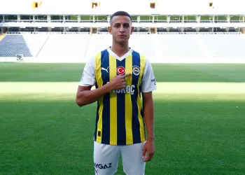 Bartuğ Elmaz, resmen Fenerbahçe’de