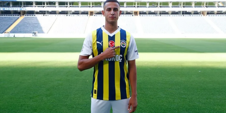 Bartuğ Elmaz, resmen Fenerbahçe’de