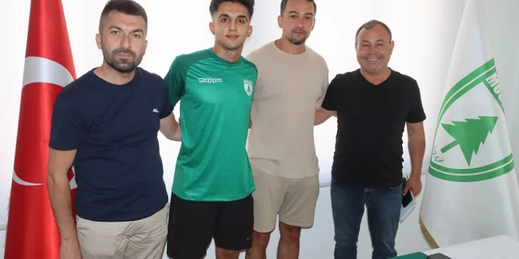 Muğlaspor transfer çalışmalarına hız kesmeden devam ediyor