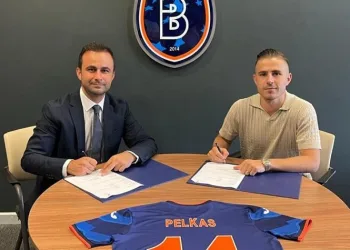 RAMS Başakşehir, Dimitris Pelkas’ı kadrosuna kattı