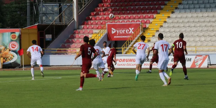 Boluspor sahasında Bandırmaspor ile berabere kaldı