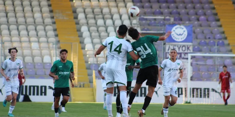 Denizlispor’un ilk hazırlık maçında gol sesi çıkmadı