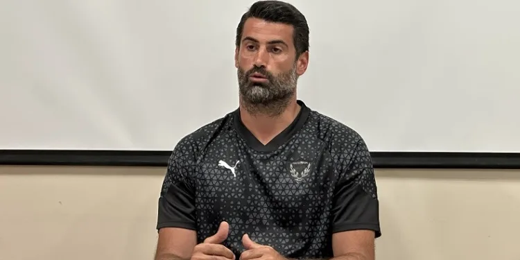 Atakaş Hatayspor Teknik Direktörü Volkan Demirel: “En önemli hedefim depremzedelere umut olmak”
