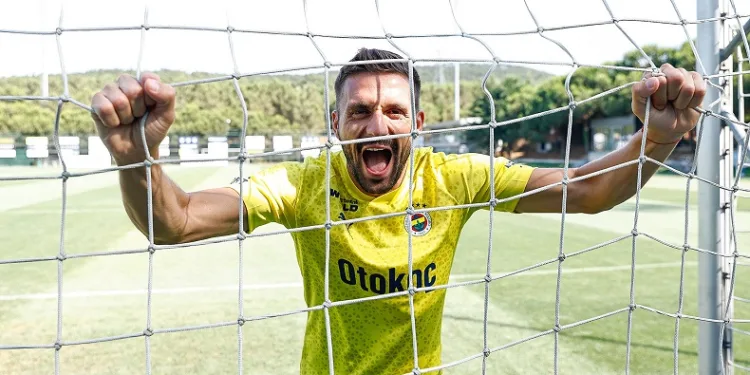 Fenerbahçeli Dusan Tadic: “Ancak birlik olursak şampiyon olabiliriz”