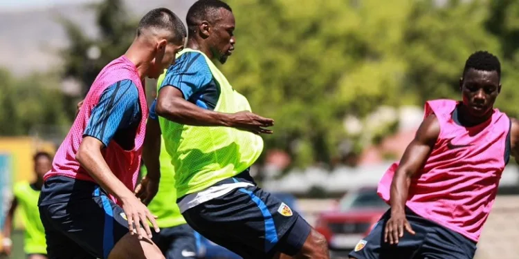 Kayserispor’da belirsizlik: Transfer yasağı kaldırılamadı