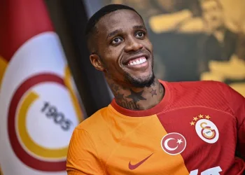 Wilfried Zaha: “Bu forma ile yüzde yüzümü sahada vereceğim”