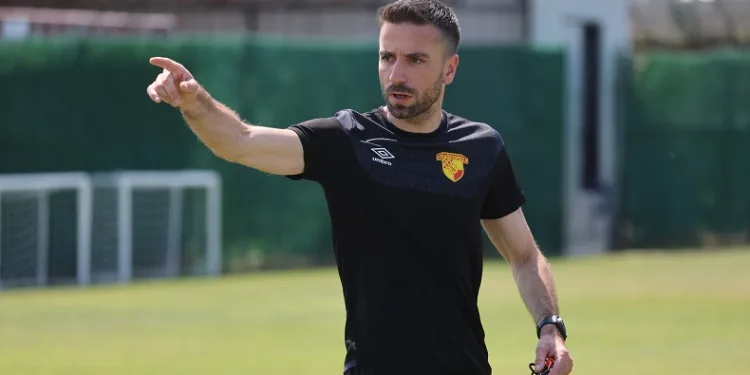 Göztepe’de Radomir Kokovic, resmen takımın başına geçti