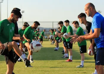 Bornova FK, Afyon’da kampa girdi