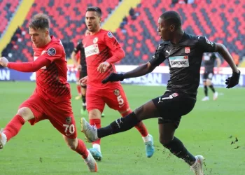 Sivasspor Max Gradel’e teşekkür etti